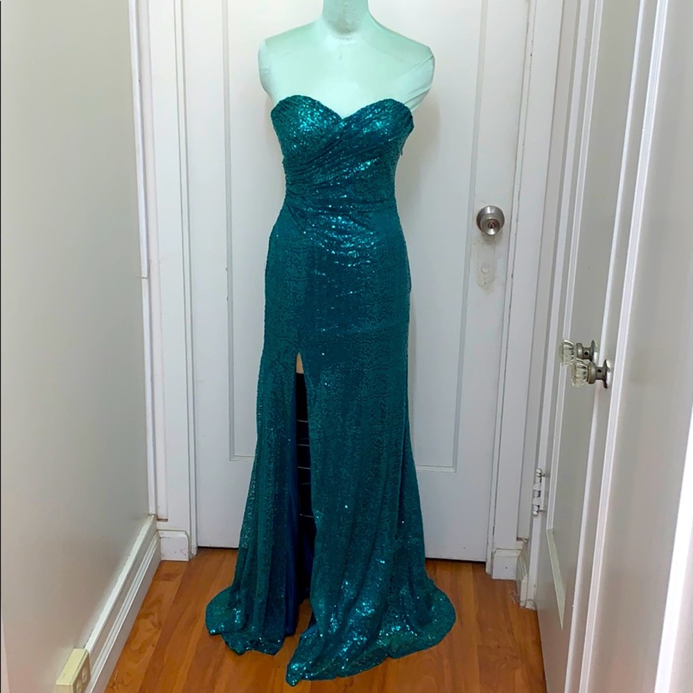 Green Sparkly Strapless Gown